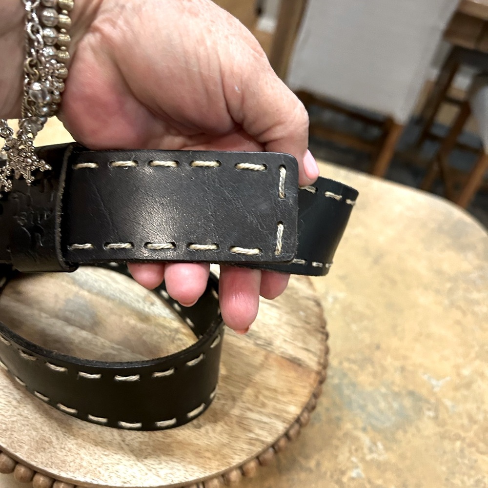 BED|STU Dune Black Leather Belt with Cream Stitching - Picture 4 of 8